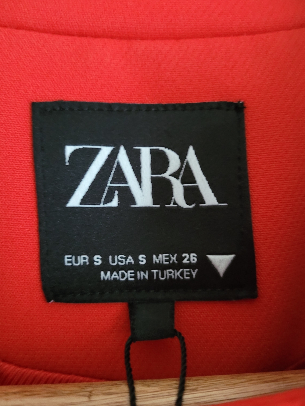 Zara Cropped Red Collarless Blazer Jacket - Picture 14 of 14